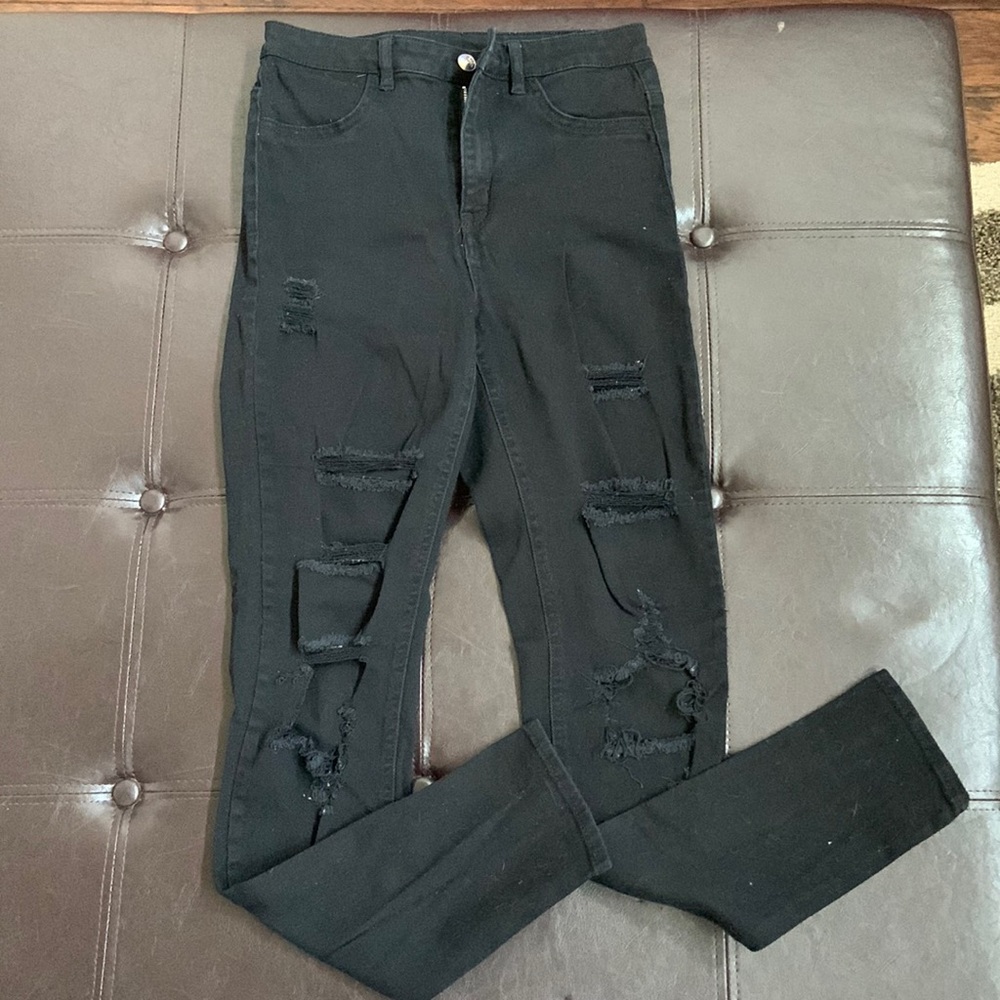 DIVIDED distressed jeans -Black